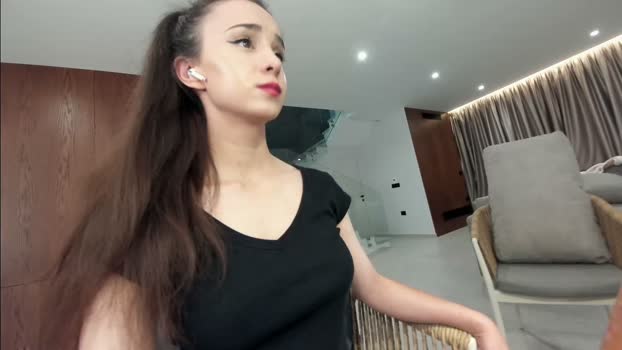 ehotlovea Female Chaturbate 13-03-2026