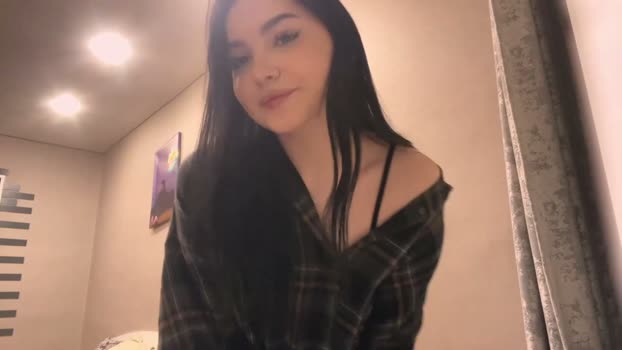 lianekaczka Female Chaturbate 12-03-2026