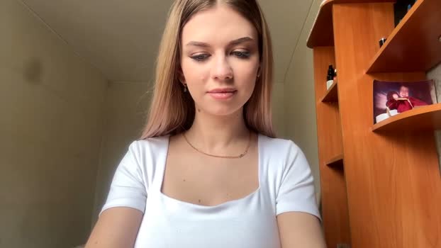 crystarouillard Female Chaturbate 15-03-2026