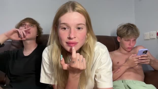pussymoneywet Couple Chaturbate 16-03-2026