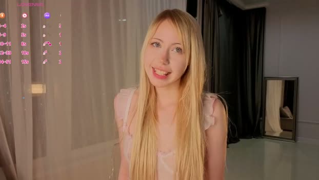 uwu_flower Female Chaturbate 15-03-2026