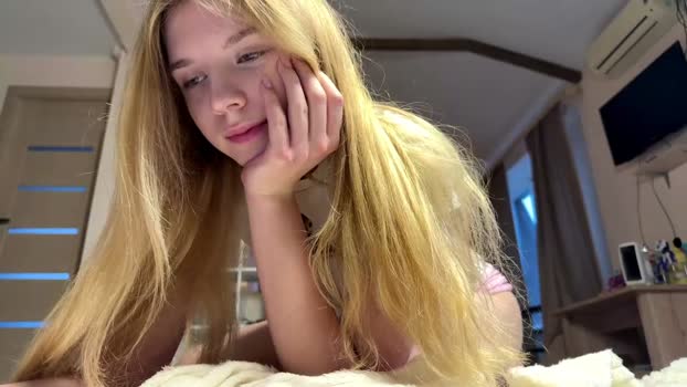 chloe_show Female Chaturbate 16-03-2026