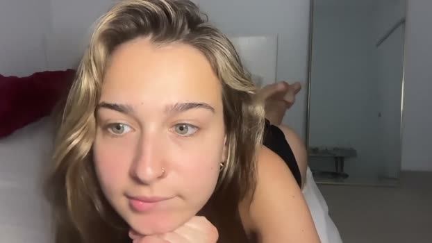 elenahere4u Female Chaturbate 16-03-2026