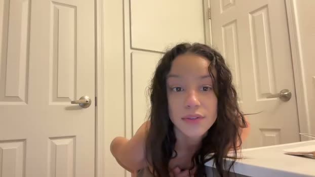 briannay0unggg Female Chaturbate 17-03-2026