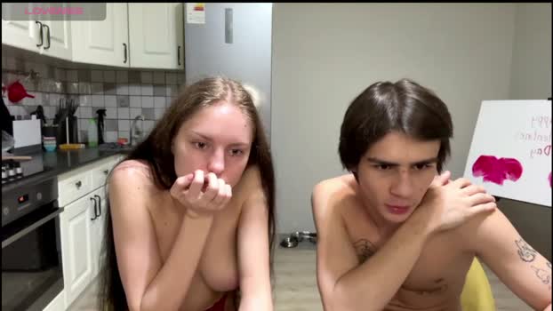 flowerscouple Couple Chaturbate 18-03-2026