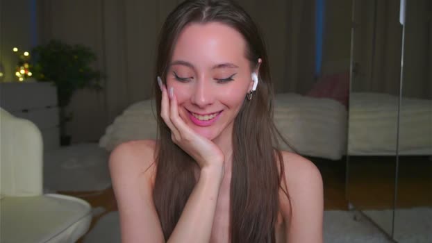 falinecrosthwaite Female Chaturbate 20-03-2026
