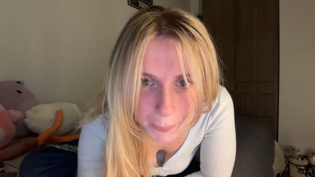 lolaa555 Female Chaturbate 20-03-2026