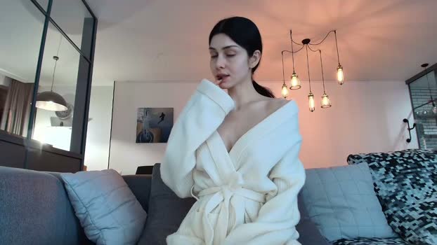 milla_bella Female Chaturbate 20-03-2026