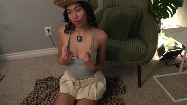 littlemiss_kira Female Chaturbate 22-03-2026