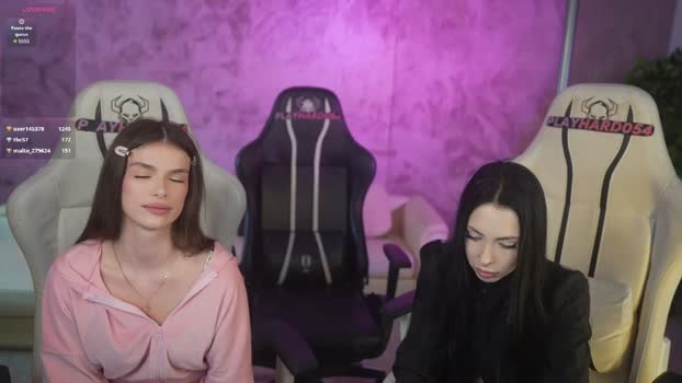 bright_diamonds_054 Couple Chaturbate 22-03-2026