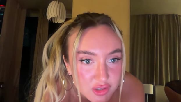 dreamyylilah Female Chaturbate 24-03-2026