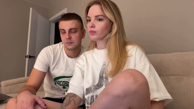 frenzyfoxs Couple Chaturbate 24-03-2026