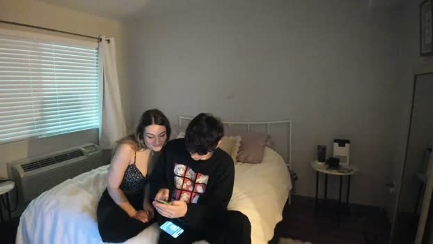 aesus3x Couple Chaturbate 25-03-2026