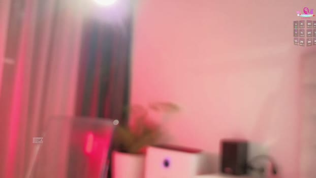 kissing33 Female Chaturbate 24-03-2026