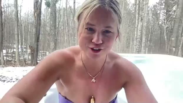 wisco_woman Female Chaturbate 27-03-2026
