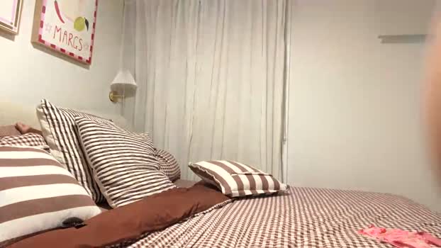 megatease Female Chaturbate 31-03-2026