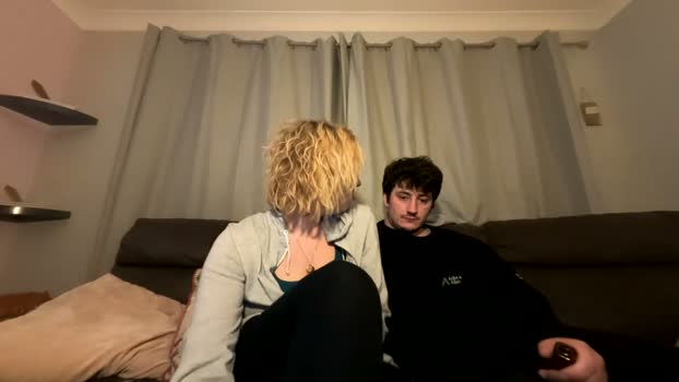 mrbrightside224 Couple Chaturbate 31-03-2026