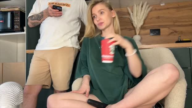 adele_nick2202 Couple Chaturbate 05-04-2026