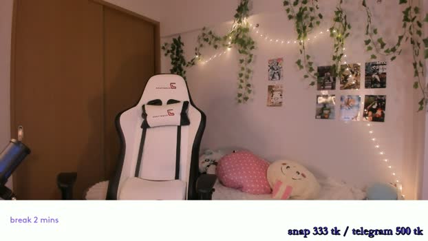 vivian_qwerty Female Chaturbate 08-04-2026