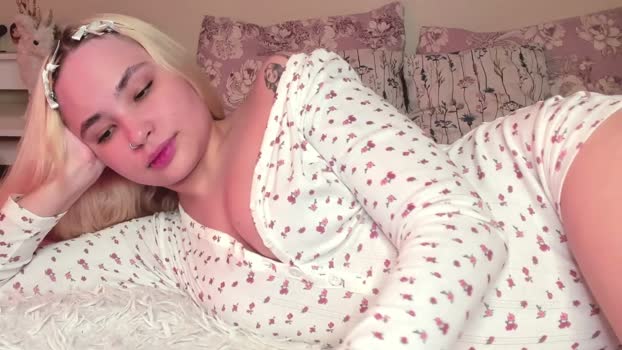 shinelina Female Chaturbate 09-04-2026