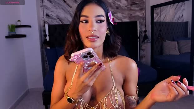 kitty_collins_ Female Chaturbate 10-04-2026