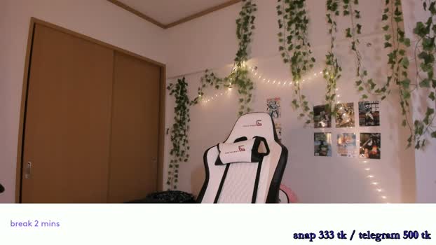 vivian_qwerty Female Chaturbate 10-04-2026