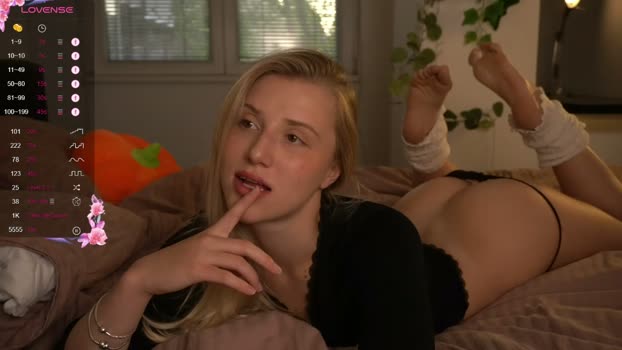 cuteeeeealina Female Chaturbate 12-04-2026