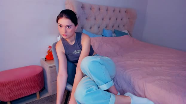 tannaschoeneck Female Chaturbate 13-04-2026
