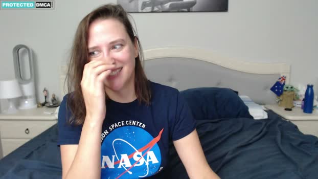 bluexstacey Female Chaturbate 14-04-2026