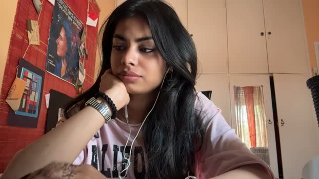 shirleendurrah Female Chaturbate 14-04-2026