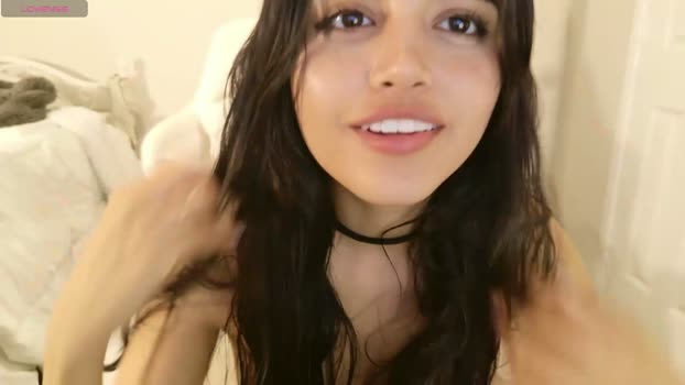 elisparadisex Female Chaturbate 15-04-2026
