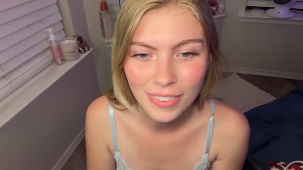 elliee81 Female Chaturbate 15-04-2026