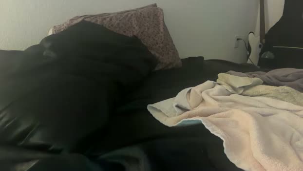 serenavalentina Female Chaturbate 15-04-2026