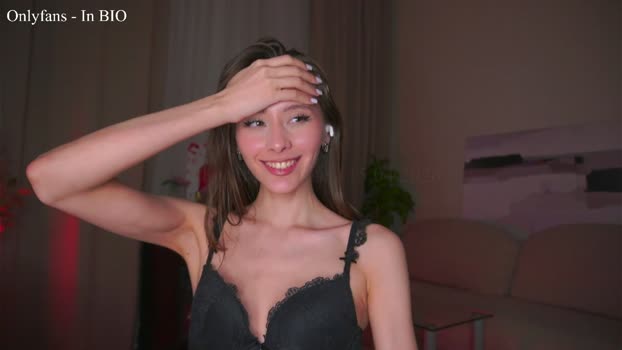 falinecrosthwaite Female Chaturbate 16-04-2026