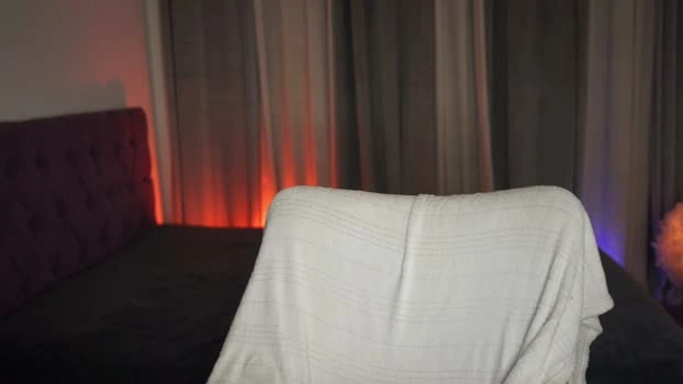 notamericanpie23 18-04-2026 Cam Show suckcock sweet