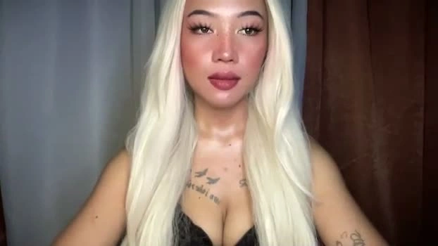 oliviaxxmore69 17-04-2026 Cam Show big bj-dildo