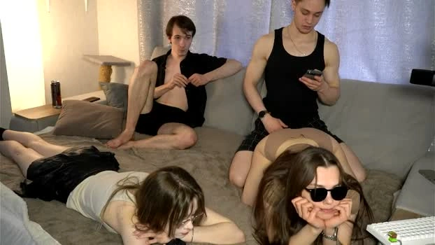 gerridae 21-04-2026 Cam Show fingers boobs
