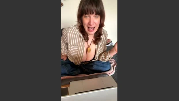 mossy_mommy 21-04-2026 Cam Show Video Recorded