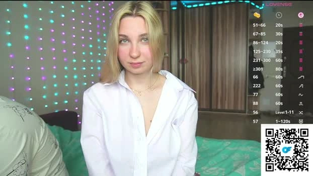 lollove24 26-04-2026 Cam Show strip hot