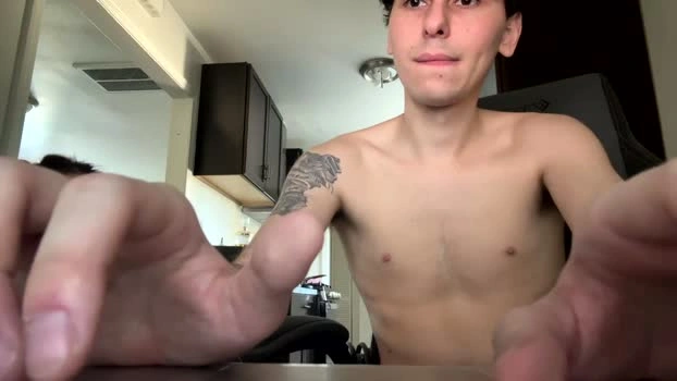 aesus3x 27-04-2026 Cam Show big prettyface