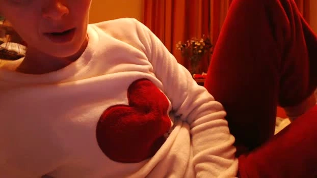 andrasweetie 26-04-2026 Cam Show ass spanking