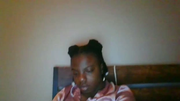 bbgirl0223 28-04-2026 Cam Show beautiful Topless