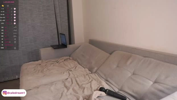 calehot98 28-04-2026 Cam Show fingers bigtoys