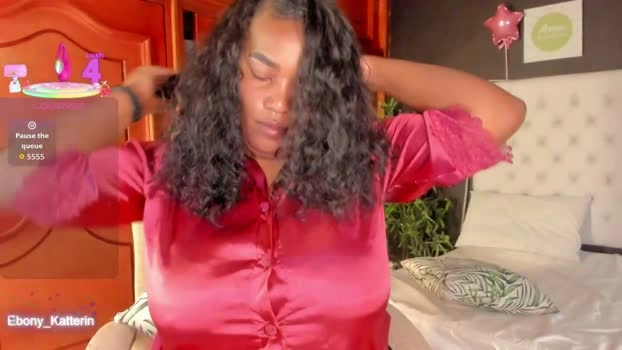 ebony_katterin 28-04-2026 Cam Show deepthroat Cam