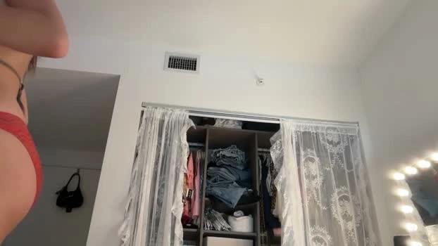 elenahere4u 30-04-2026 Cam Show Topless fuckme