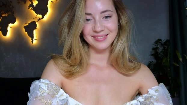 emmi_rosee 30-04-2026 Cam Show big ass