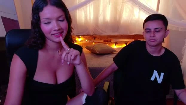 zoecute20 30-04-2026 Cam Show striptease jerkoff