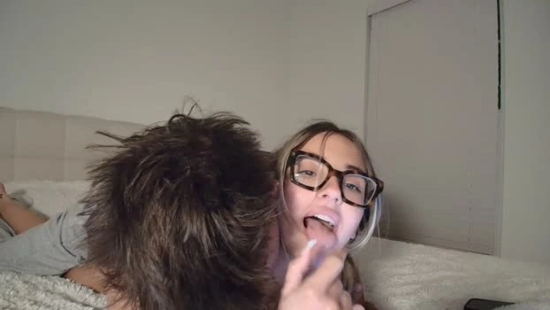 itslilalovexo 05-05-2026 Cam Show wet suckcock