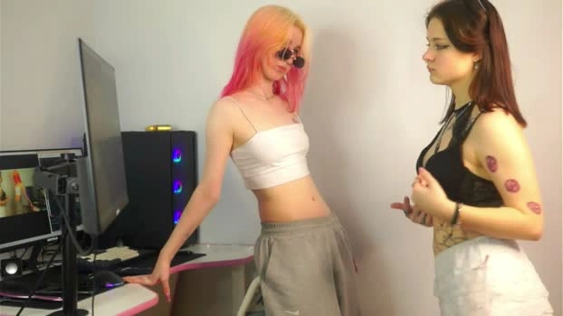 luna_pop 10-05-2026 Cam Show wet sexyfeet