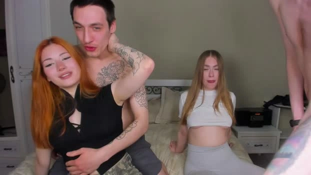 omg_pie 10-05-2026 Cam Show fingering kiss